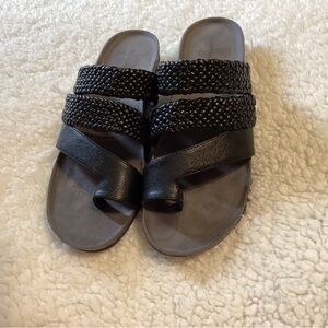 Bare traps sandals,stylish, comfy